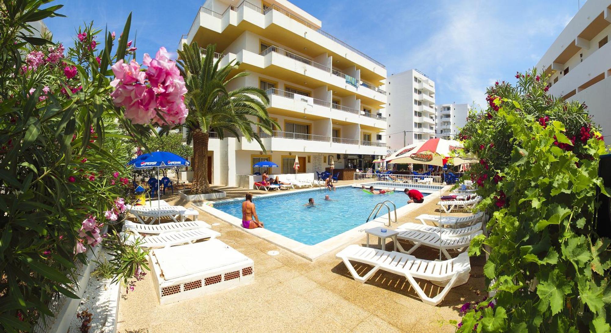 Apartamentos Bon Sol - Los Rosales - Ab Group Playa d'en Bossa Dış mekan fotoğraf